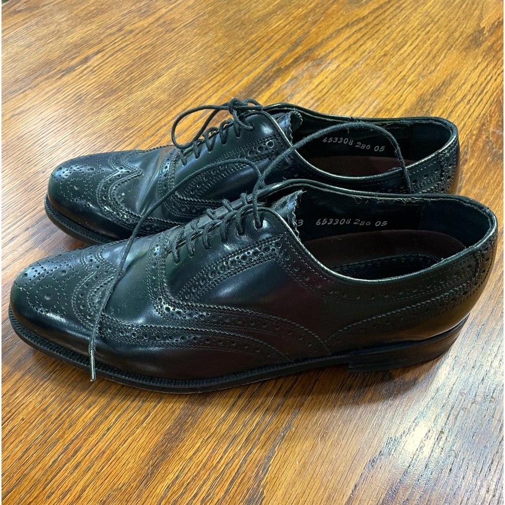 Florsheim Lexington Wingtip Oxford men’s shoes
